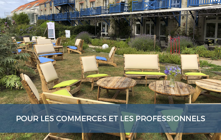 mobilier-en-bois-recycle-pour-commerce